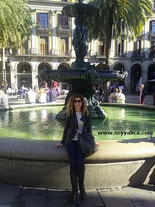 Reial Meydanı-Barcelona