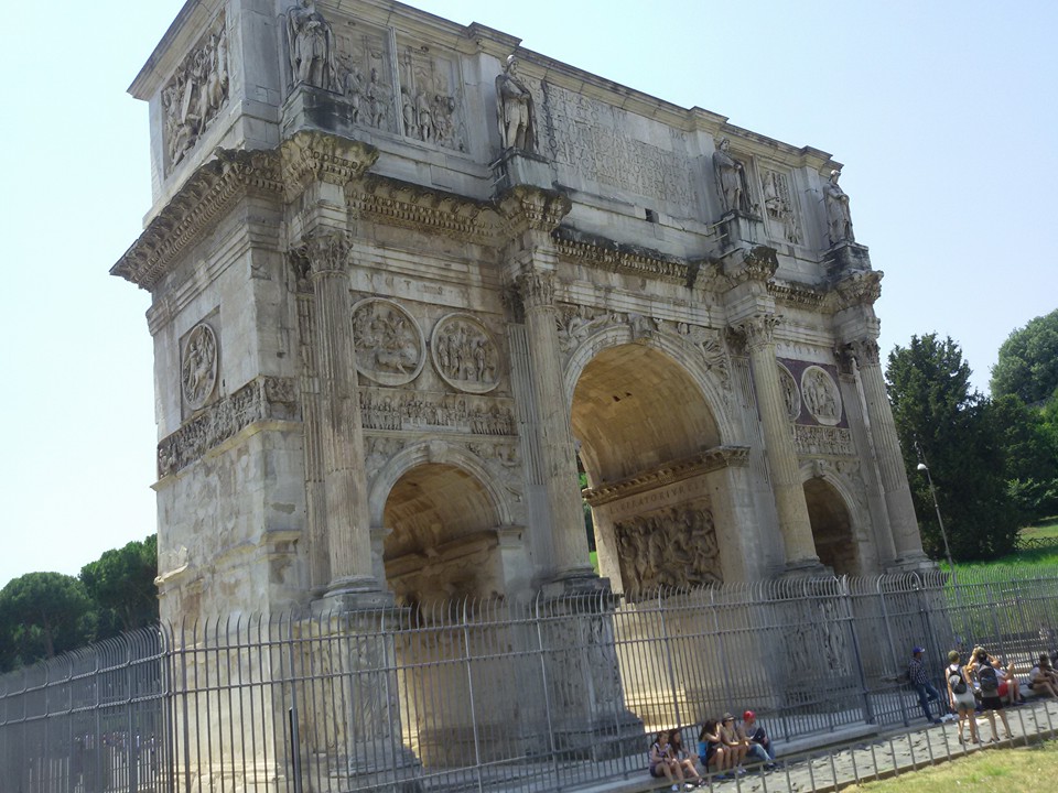 Arc of Constantine- Roma