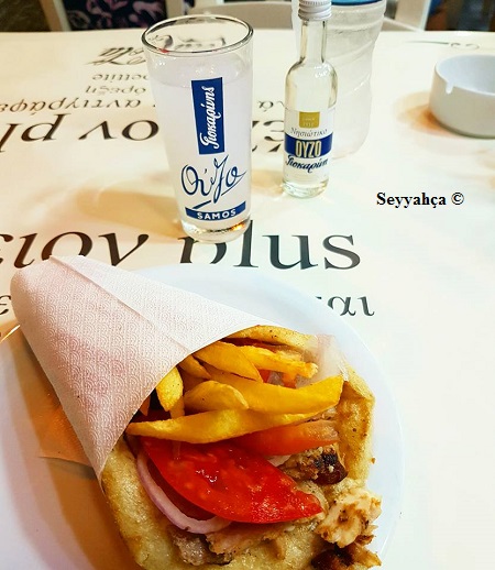 gyros-pita-teleion- plus-samos